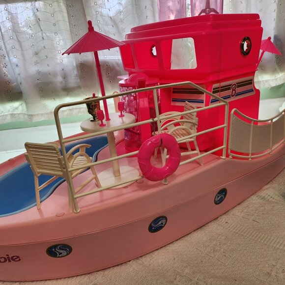 Barbie Dream Boat With Blender & Cups 1994 - Picture 11 of 15